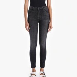 MOTHER The Looker Ankle Fray Jeans in Blackbird Black Size 30